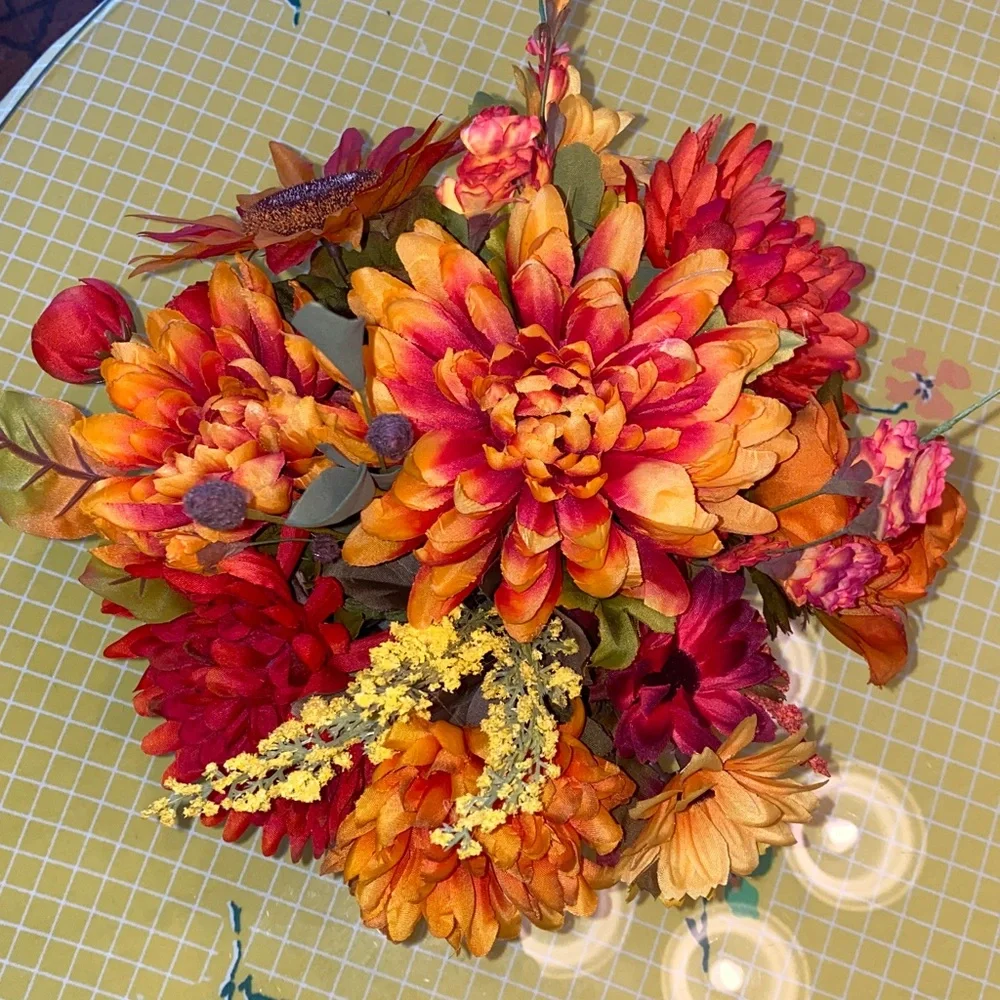 Fall Thanksgiving Flower Arrangement Basket *Free Gift With Purchase*